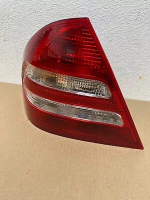 2005-2007 Mercedes-Benz C230 C240 W203 C-Class Left Driver Tail Light Oem 1329P • $59.50