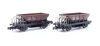 Dapol 'n' Gauge Nb-033f/j Pair Of Rusty Dogfish 20t Hopper Wagons *weathered* • £29.50