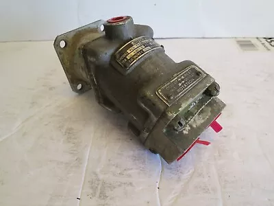 Military Aircraft Vickers Hydraulic Pump • $40