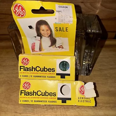 Vintage GE & Sylvania Flash Cubes 11 Cubes 44 Flashes For Standard Cube Cameras • $19.99