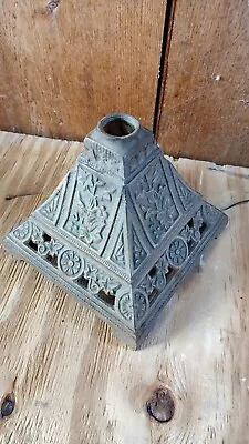  Antique Cast Iron Oil Lamp Base. • £10