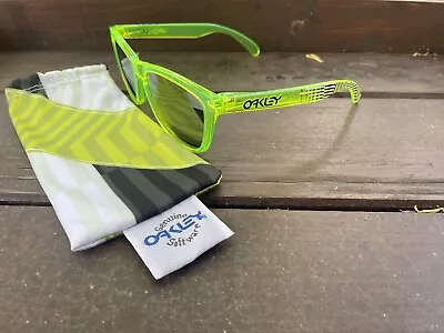 Oakley Frogskins Collector Sulphur/Black Iridium 24-316 • $130