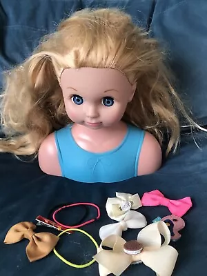 Make Up And Hairdresser Hairdressing Doll Head Childrens Toy • £0.99