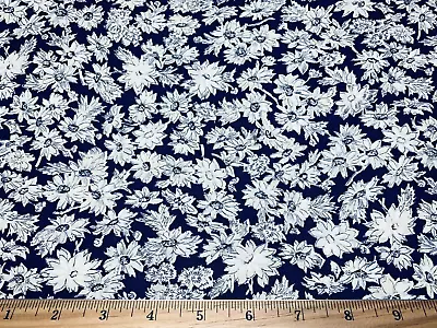 Vintage Cotton Fabric 40s 50s PRETTY Blue & White  Daisies Floral 35w 1yd • $8.99