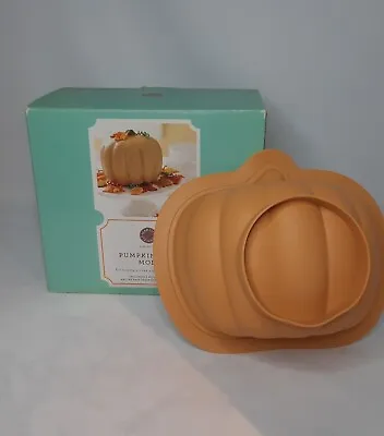 Pumpkin Cake Mold Martha Stewart Autumn Fall Baking • $19.99