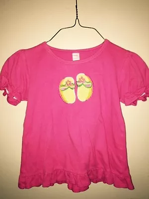 Sz 6 Monag Pink Ruffle Flip Flops Shirt Applique Beach VGUC Boutique • $7.99