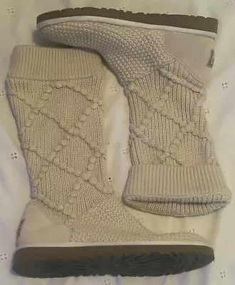 Ugg Classic Argyle Knit Cream Size 8 Retail $160 Rare Fast Ship • $88