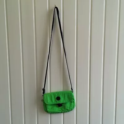 Kipling Small Lime Green & Black Shoulder Bag CH • £12