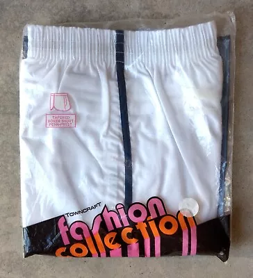 NOS Vintage JC Penney Towncraft White Boxers Sz 28-30 • $17.95