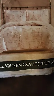 Queen/Full Comforter Set Paris Theme • $50