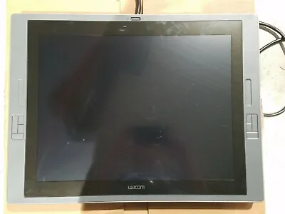 Wacom Cintiq 21ux Dtz2100 • $200