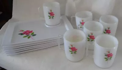 Rose MCM Snack Trays & Cups Plastic Lot Of 6 Set MCM Vintage Reusable Grannycore • $40.62