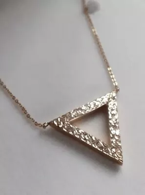 Beautiful QVC 9ct Yellow Gold Diamond Cut Triangle Shape Necklace. BNIB • £70