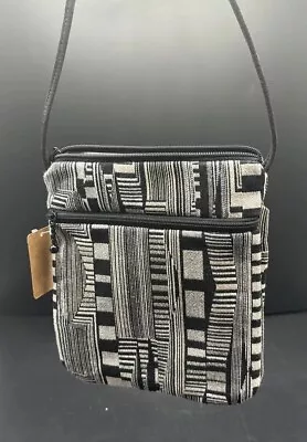 Maruca Design Busy Bee Bag In Optic Beat Black • $24