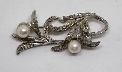 £7.99 • Buy Pretty Vintage Marcasite And Faux Pearl Brooch