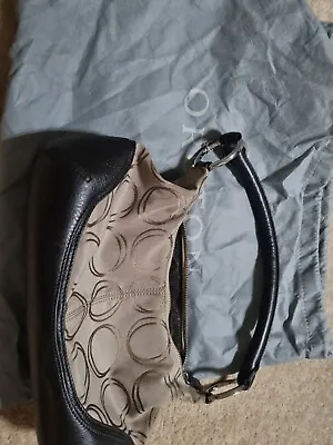 $40 • Buy Perfect Condition Oroton Bag