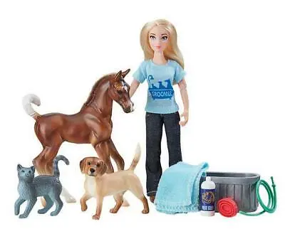 £38.99 • Buy NEW! Breyer Classic Freedom Pet Groomer Horse, Cat, Dog & Girl Model