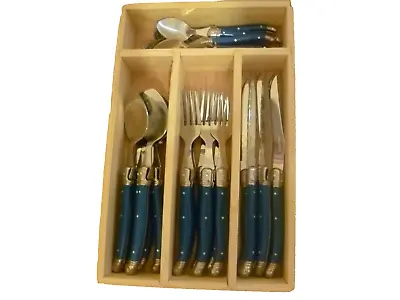 24 Piece Laguiole Bee Design Blue Cutlery Set - Classy Design In A Wooden Box • £304