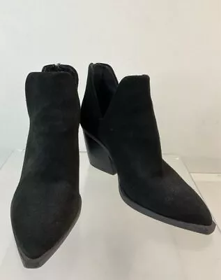 Vince Camuto Black Suede Pointed-Toe Back Zip Stacked Heel Booties Size 6.5 • $20