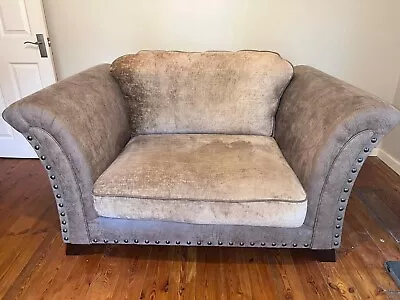 Love Chair Sofa • £140