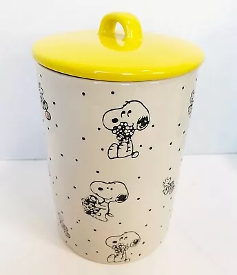 Peanuts Snoopy Woodstock Easter  Kitchen Treat Canister Ceramic Cookie Candy Jar • $19.75