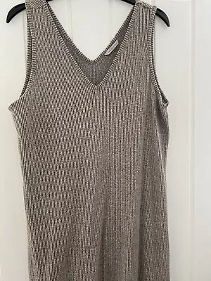M&S Linen/polyester V-neck Sleeveless Longline Brown/natural Knitted TopSize 22 • £12.95