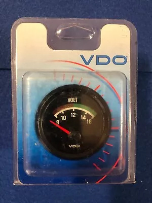 VDO Voltmeter 12v 332-041 • $39.95