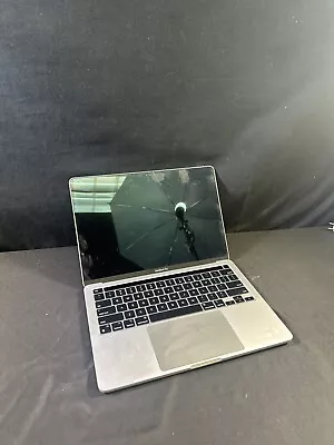 Apple MacBook Pro 13  (512GB SSD Apple M1  16GB) Space Gray READ DESCRIPTION • $200