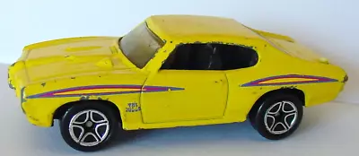 Matchbox Classic YELLOW 1970 PONTIAC GTO  The Judge  LOOSE • $4.95