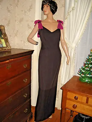 Vintage Nadine Black Crepe Rayon Acetate Evening Gown Fuschia Sequins - 17-18 • $42.95