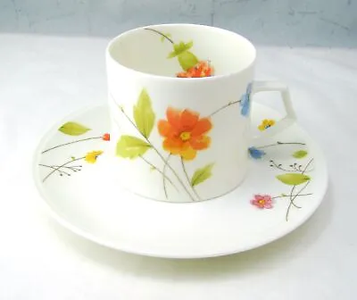 Mikasa Bone China Narumi Japan JUST FLOWERS A4182 Cup & Saucer Set(s) • $11.40