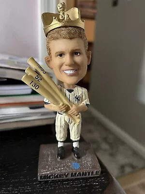 Mickey Mantle Triple Crown Bobblehead • $26