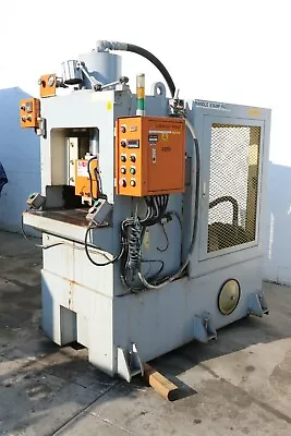 80 Ton Yao Sheng Model Tsh-tuvb-830 Hydraulic Press: Yoder #68633 • $5950