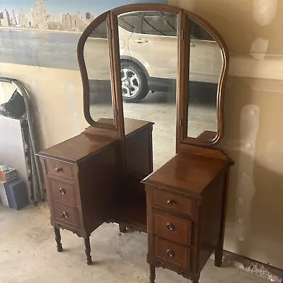 Antique Mahogany Vanity Trifold Mirror Six Drawer • $399.99