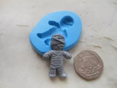 Mini Craft Mould: Halloween / Egyptian MUMMY 20x30mm (Wax Clay Cupcake Resin) • £4.50