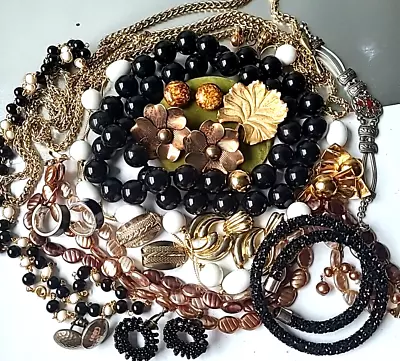 Vintage Estate Jewelry Lot Earrings Necklaces Pin Bracelets • $0.99