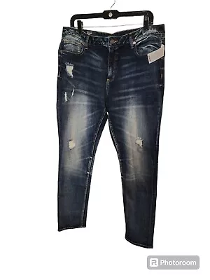 Miss Me Easy Skinny Distressed Jean Size 34 • $60