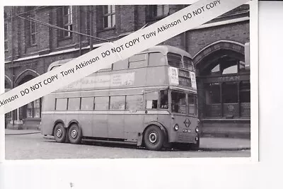 London Transport - M1 Type Trolley Bus - No. 1553 - Route 615 - Photo  # B13388 • £1