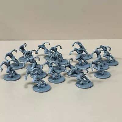 15PCS/Lot Zombie Runners Miniatures Zombicide Black Plague Board Game Minis TRPG • £5.99