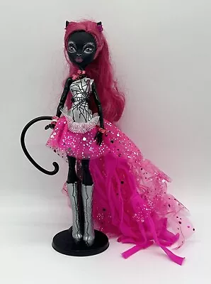 2013 Mattel Monster High 13 Wishes CATTY NOIR Collectible Doll Near Complete • $49.95
