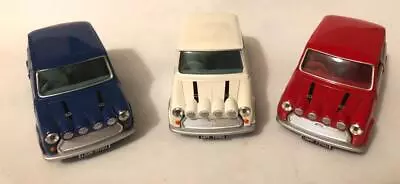 CORGI  1:36 Scale  ITALIAN JOB  3 X CLASSIC MINI COOPER SET EXCELLENT NO BOX • £12.10