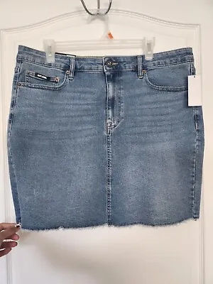 DKNY Skirt Jeans Size 16 Denim Mid Rise Blue A-Line Stretch Frayed Raw Hem • $18.99