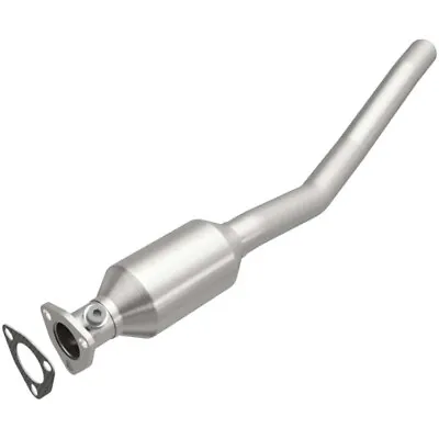 Magnaflow Direct Fit Catalytic Converter Fits 1984 - 1993 Volvo 240 2Federal EPA • $285