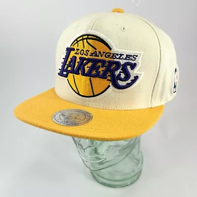 LA Lakers Collectible Strapback Ball Cap Mitchell & Ness Nostalgia NBA  • $14.99