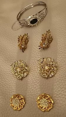 Vintage Sarah Coventry Signed Rhinestone Earrings Bracelet Jewelry Mix Lot Of 4  • $11.49