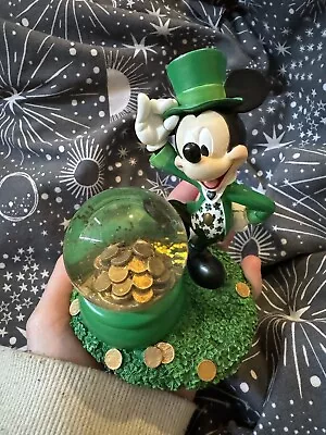 Mickey Mouse St Patrick’s Day Pot O’ Gold Snow Globe • £30