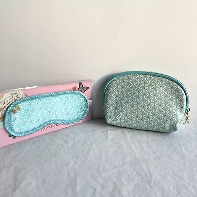 £25 • Buy Accessorize Blindfold Blue Make-up Toiletry Bag Vanity Case Bridal Gift