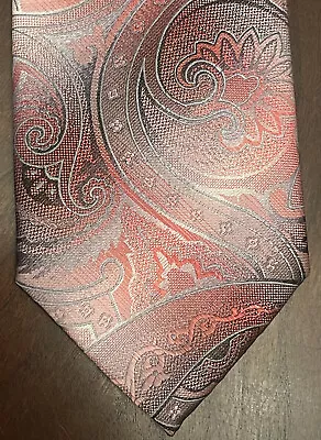 Van Heusen 100% Polyester Men’s Neck Tie Made In China • $17