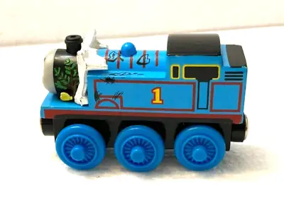 'THOMAS COMES TO BREAKFAST'  Thomas The Train Tank Engine Wooden Railway • $9.99