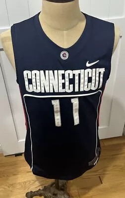 Vintage U Conn Huskies Nike Elite Authentic Basketball NCAA Jersey Mens M • $75